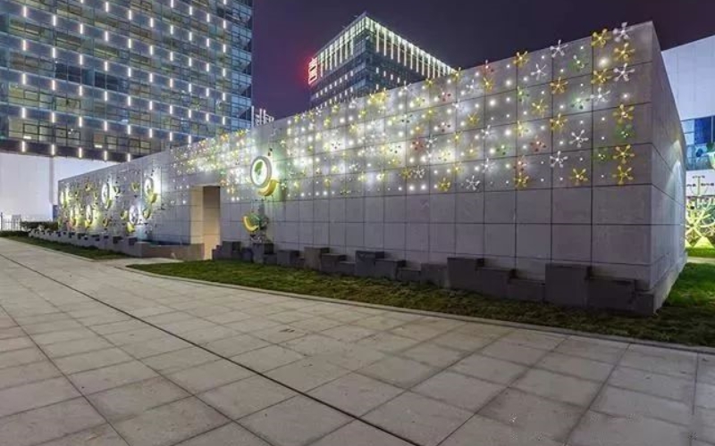 這些極具創(chuàng)意的商場美陳案例(圖57)